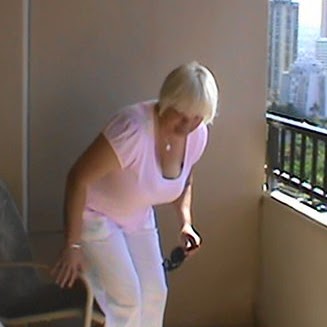 Sandra Rowe Photo 9
