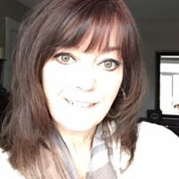 Anita Watts Photo 34