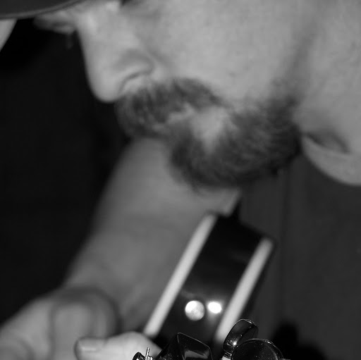 Jeremy Cain Photo 13