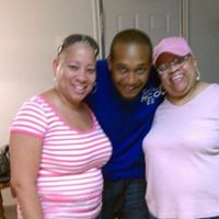 Betty Bradley Photo 29