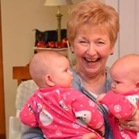 Carole Thompson Photo 34