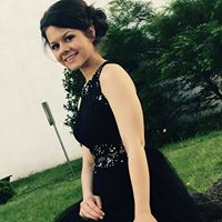 Sarah Lindsay Photo 16