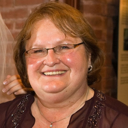 Linda Fleming Photo 35