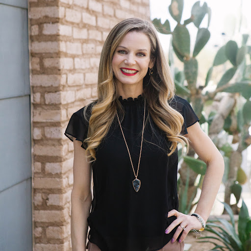 Jennifer Wehner Photo 6