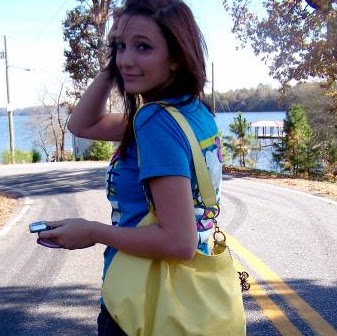 Victoria Bradley Photo 34