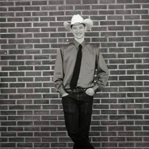 Colton Carter Photo 21