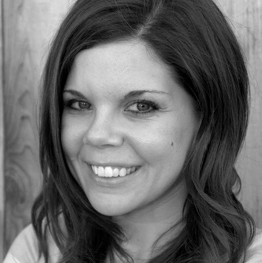 Angie Griffith Photo 7