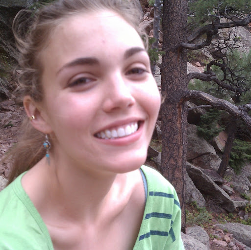 Renee Miller Photo 38