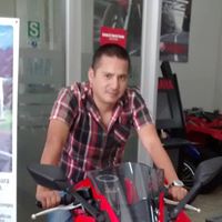 Henry Santiago Photo 39