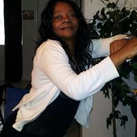 Diane Maxwell Photo 12