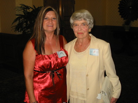 Cindy Gaines Photo 8