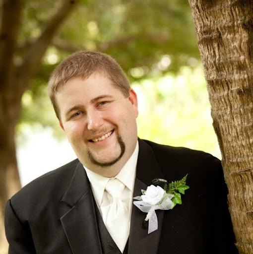 Justin Dobson Photo 35