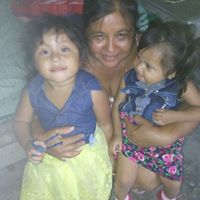 Julia Reyes Photo 21