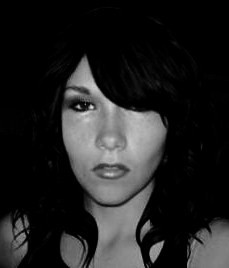 Erica Nelson Photo 11