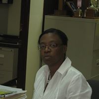 Janet Nicholson Photo 7