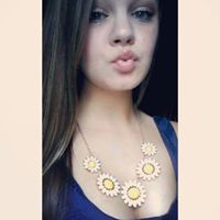Katie Gates Photo 7