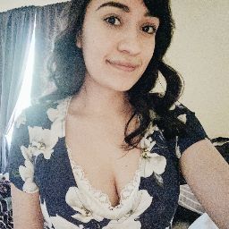 Erica Castillo Photo 16