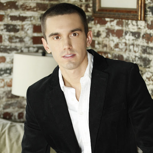 Josh Robbins Photo 6