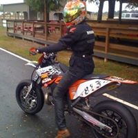 Jen Lowe Photo 20
