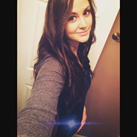 Lindsey Simms Photo 17