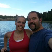 Laura Magnuson Photo 26