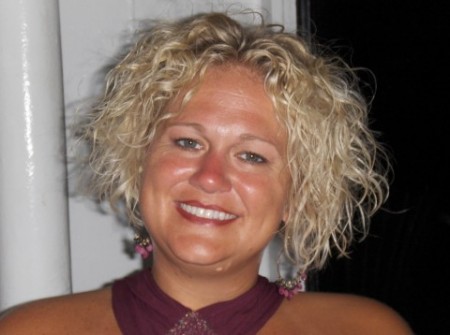 Michelle Bishop Photo 27