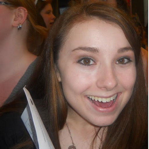 Angela Hartman Photo 3
