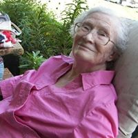 Elizabeth Bagwell Photo 13