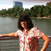 Bobbie Gardner Photo 11
