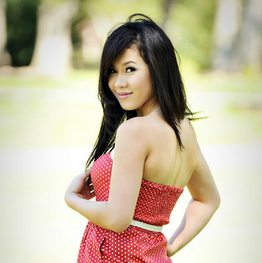 Chau Nguyen Photo 16