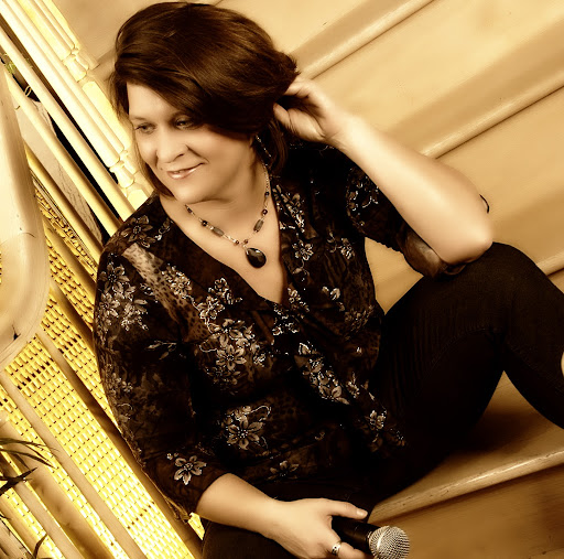 Tonya Steiner Photo 5