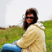 Christy Lewis Photo 19