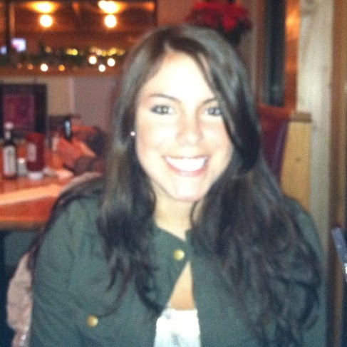 Emily Travis Photo 12