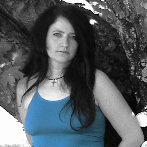 Ruth Higgins Photo 36