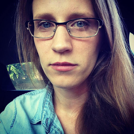 Alicia Janicki Photo 5