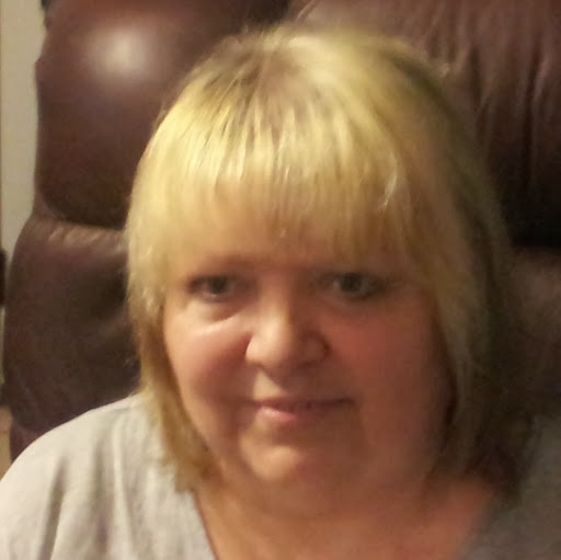 Janet Bradshaw Photo 20