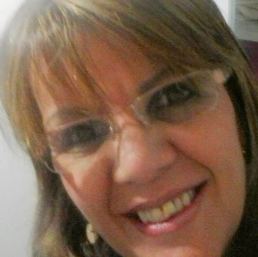 Erica Pinto Photo 18