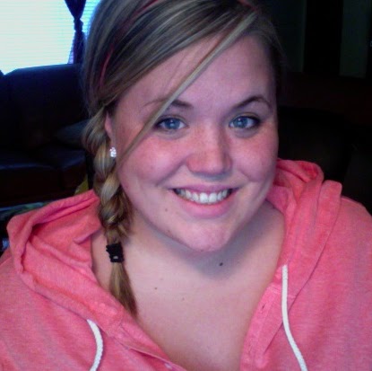 Jessica Olson Photo 45