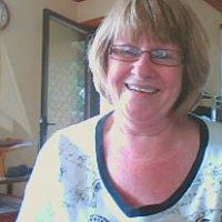 Janis Richardson Photo 23