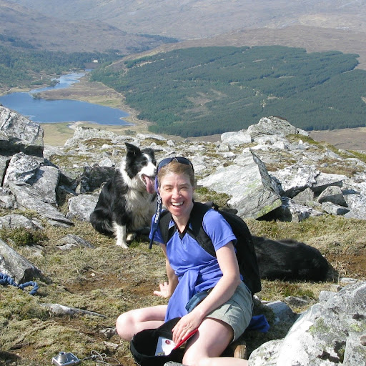 Louise Foster Photo 21