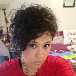 Maria Watts Photo 9