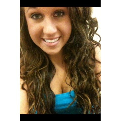 Nicole Lynch Photo 14