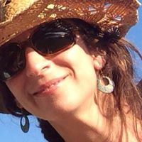 Lisa Pope Photo 37