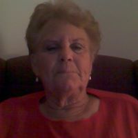 Louise Lambert Photo 13