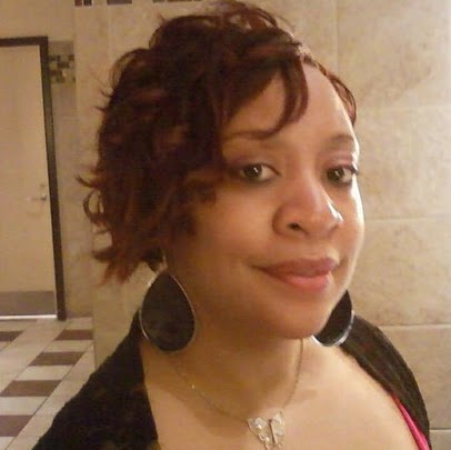 Lori Waller Photo 10