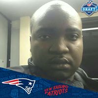 Donovan Adams Photo 6