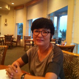 Sharon Woo Photo 12