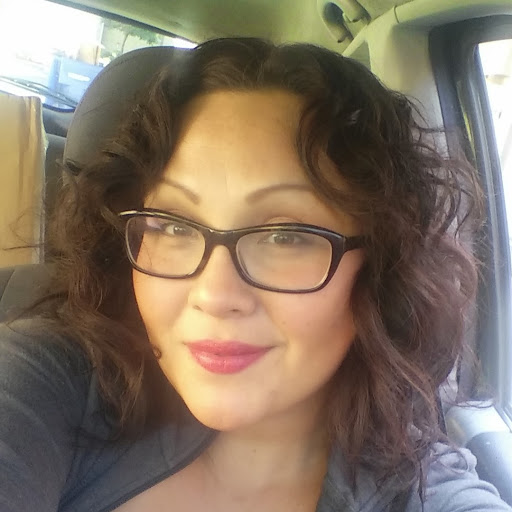 Julie Corrales Photo 32