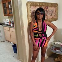 Constance Harris Photo 27