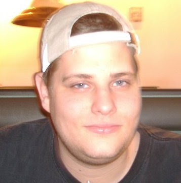 Benjamin Henley Photo 2